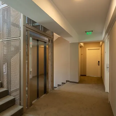 Onal Boutique Hotelier 4* מאמאיה