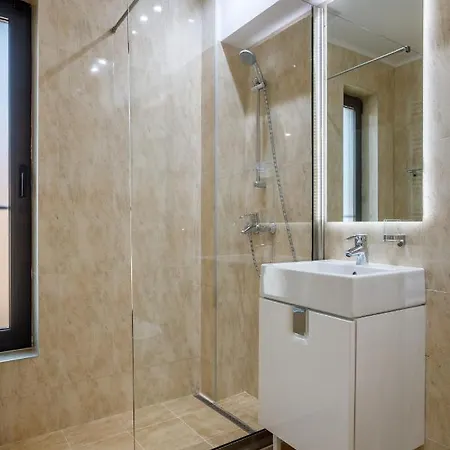 Onal Boutique Hotelier Mamaia