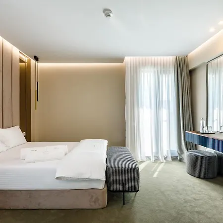 Onal Boutique Hotelier Mamaia